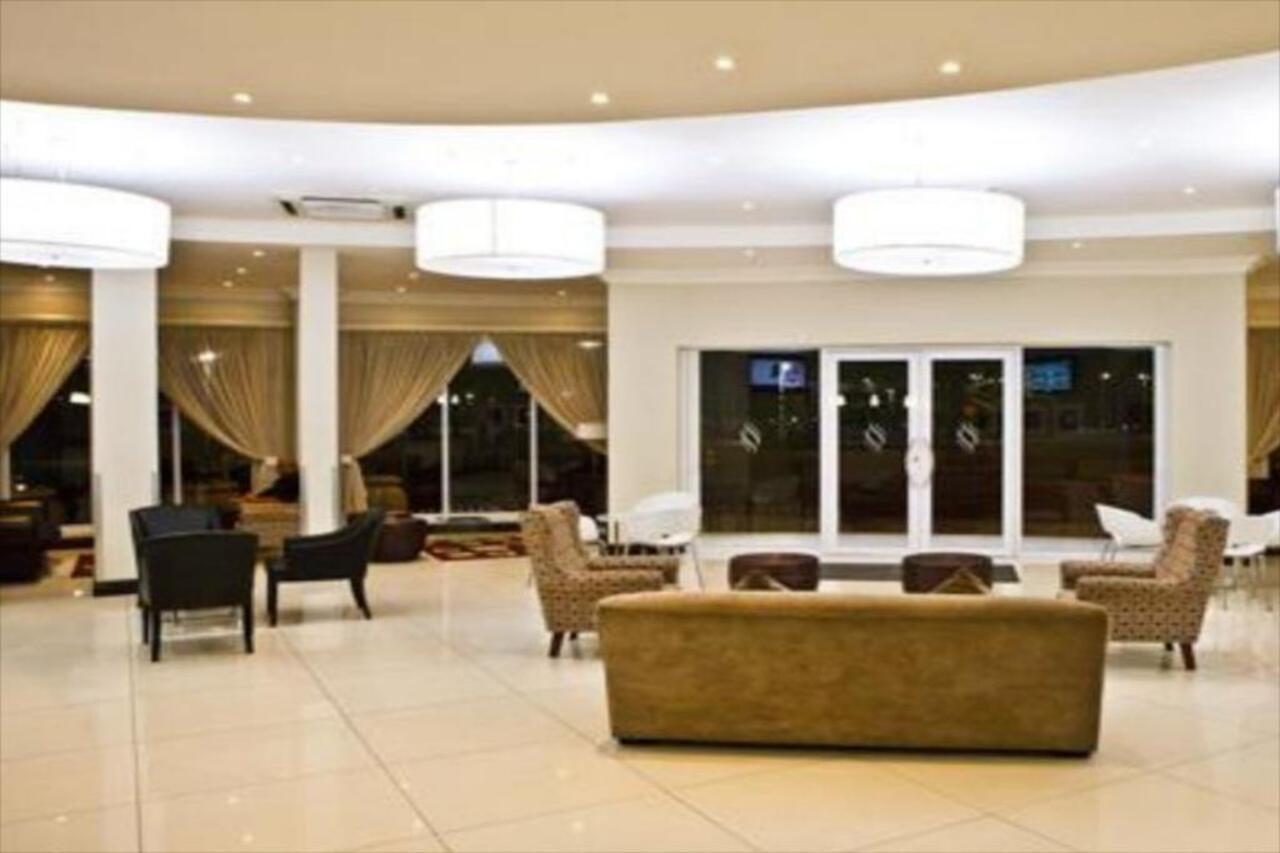 Pavilion Hotel Durban Buitenkant foto