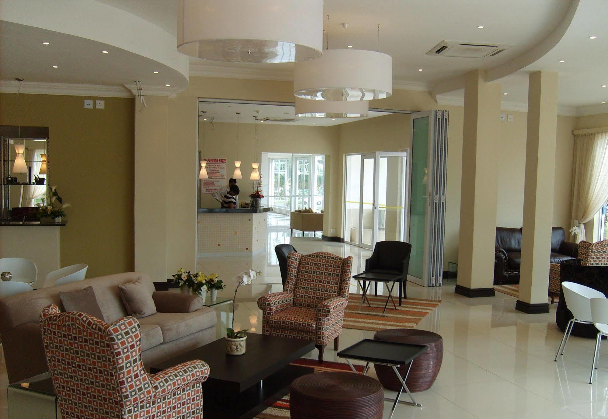 Pavilion Hotel Durban Buitenkant foto